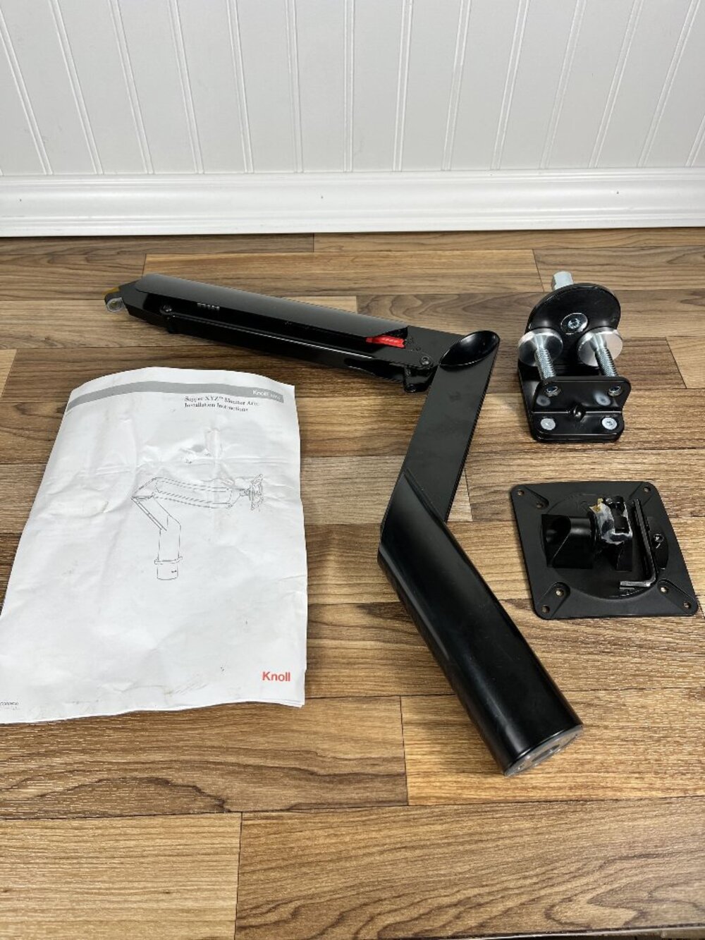 Knoll Sapper Extra XYZ Single Monitor Arm Desk Mount Articulating Adjustable